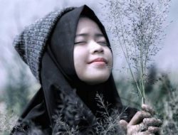 Menunggu Memang Melelahkan, Tapi Saat Berharap Pada Allah, Tentu Kita Takkan Kecewa