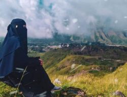 Kamu Tidak Perlu Menjadi Siapapun Agar Menarik, Karena Jodoh Akan Menerima Seperti Apapun Keadaanmu