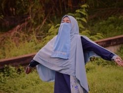 Curhat Sama Allah Ketika Ada Masalah, Karena Masalahmu Akan Selesai Bila Kamu Mengandalkan-Nya