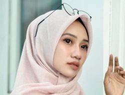 Orang-orang yang Meninggalkanmu Karena Sebuah Alasan Sedang Memberitahumu Bahwa Hanya Allah yang Setia