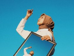 Mulailah Berdamai Dengan Keadaan, Karena Membenci Bukan Cara yang Tepat Untuk Melupakan