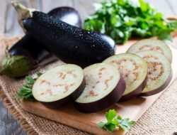 4 Manfaat Terong Untuk Kecantikan Wanita