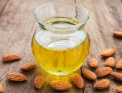 Mengenal Almond Oil dan Ini Manfaat Besarnya Untuk Kulit Wajah