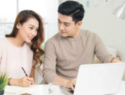 Agar Keuangan Rumah Tangga Selalu Lancar, Perhatikan 4 Hal Ini Baik-baik