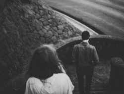 Pria yang Tega Meningalkan Wanitanya Disebabkan Oleh 3 Hal Ini