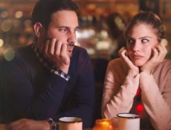 5 Sikap yang Jarang Kamu Sadari Bikin Cinta Pasangan Perlahan-lahan Menghilang