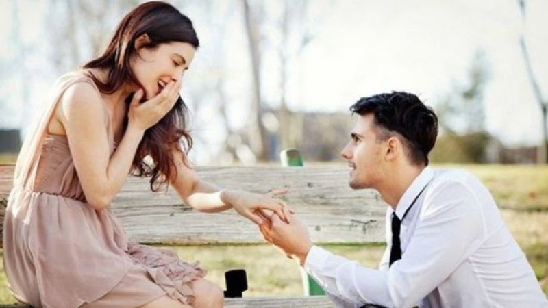 Perhatikan 5 Hal Ini Untuk Mengetahui Seberapa Serius Dia Ingin Menikahimu