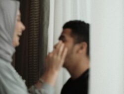 Wahai Wanita, Berfotolah Dengan Suamimu di Sosmed Agar Pria Tidak Naksir Istri Orang