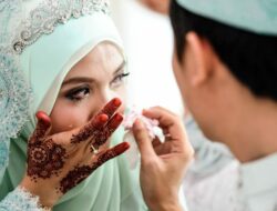 Sebaik-Baiknya Wanita Adalah Yang Paling Murah Maharnya, Sebaik-Baiknya Lelaki Adalah Yang Memberi Mahar Paling Banyak