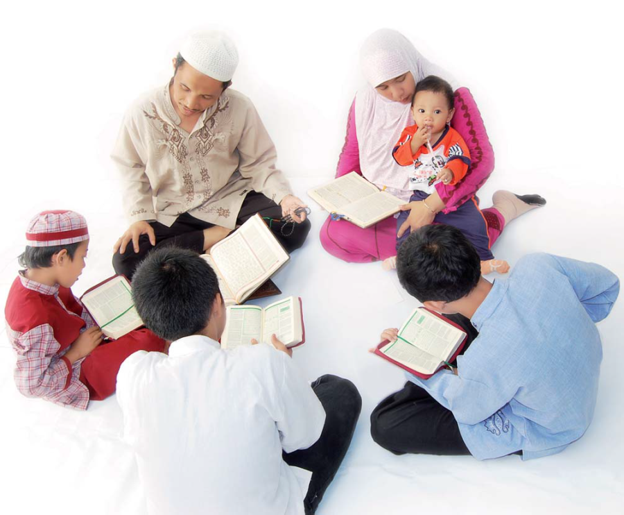 Diantara Tugas Terbesar Orang Tua Adalah Memperkenalkan Al-Qur’an Kepada Anak, Buatlah Ia Mencintai-Nya