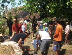 Masyarakat Rancapinang Perbaiki Jalan Rusak Terdampak Pembangunan JRSCA Ujung Kulon